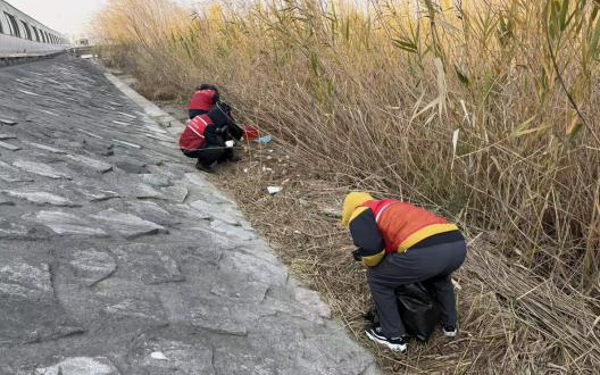 精耕细作护水域 凝心聚力迎新...