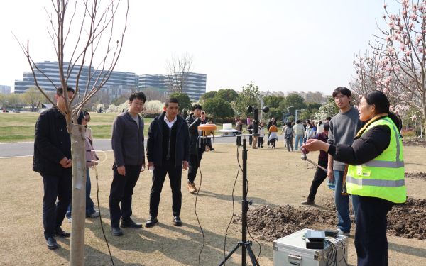 照片1.jpg 照片1.jpg