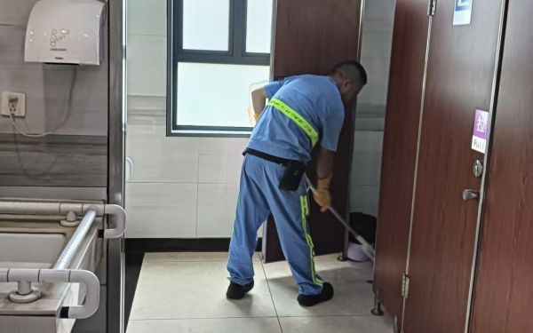 ab04520f3465d911bcedbb992f761761.jpg ab04520f3465d911bcedbb992f761761.jpg