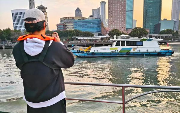 046_3_.jpg 046_3_.jpg