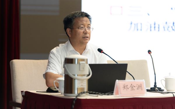 MAO09680.JPG