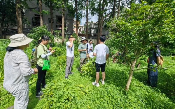 1e0b49a3aa33020f7376b19e82ac90d1.jpg 1e0b49a3aa33020f7376b19e82ac90d1.jpg