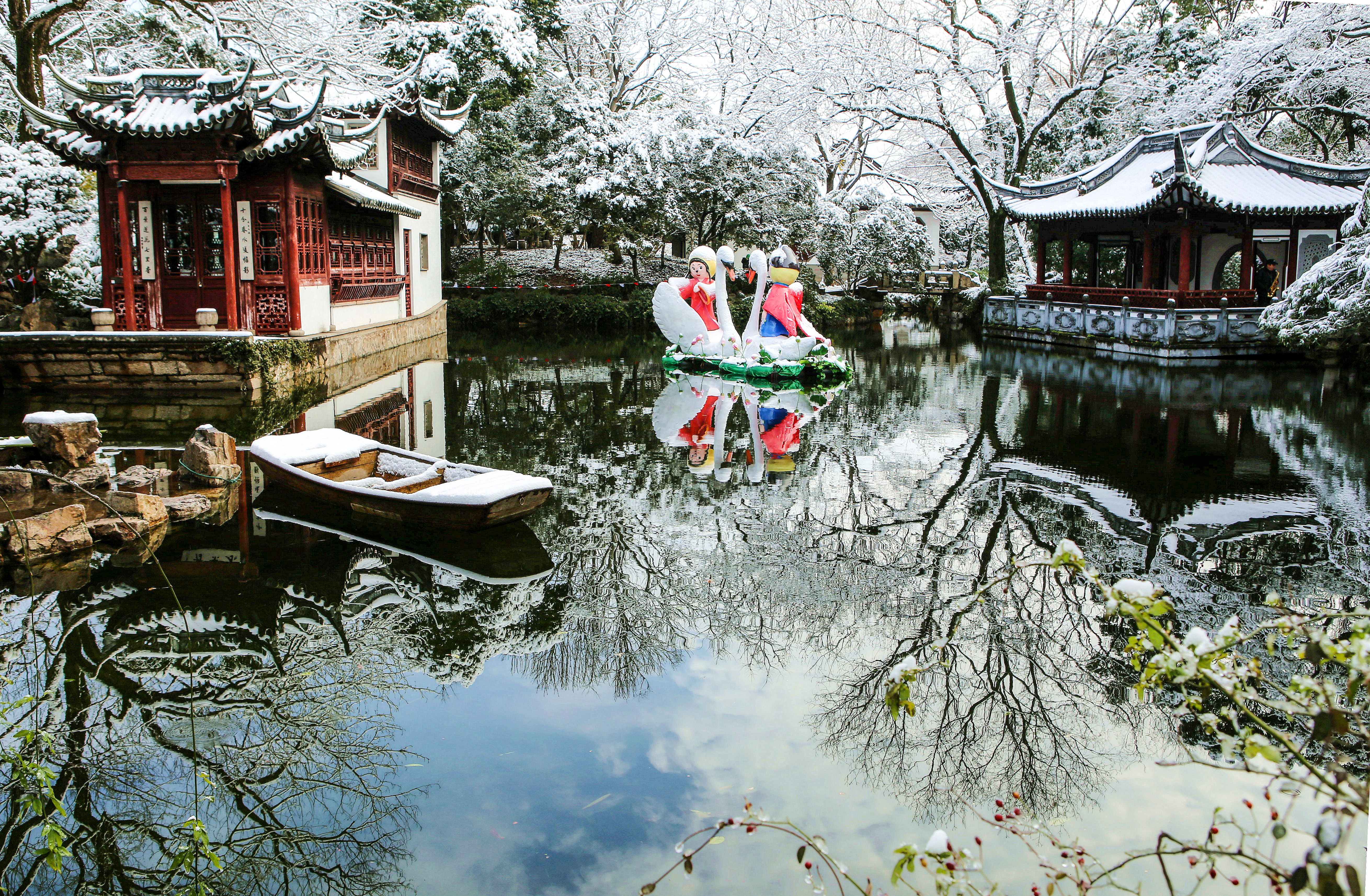 《最美建筑》+任亨民.jpg 《最美建筑》+任亨民.jpg