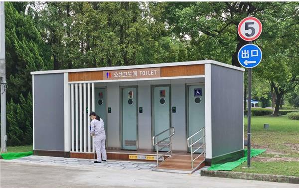 金山区加强公厕建设提升为民服务水平