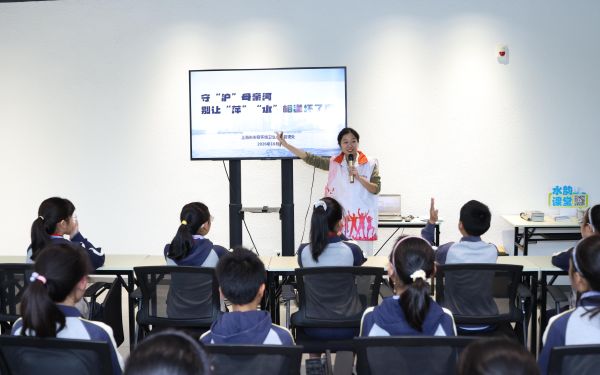 滩涂变课堂2.jpg