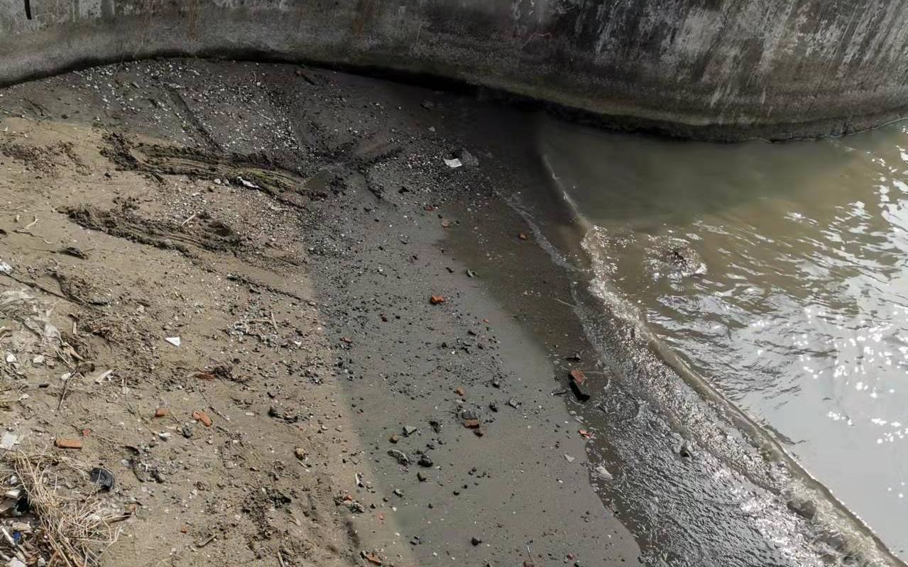 苏州河污染图片