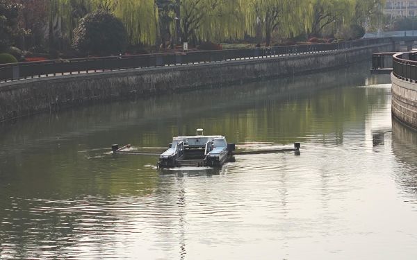 049_2_.jpg 049_2_.jpg