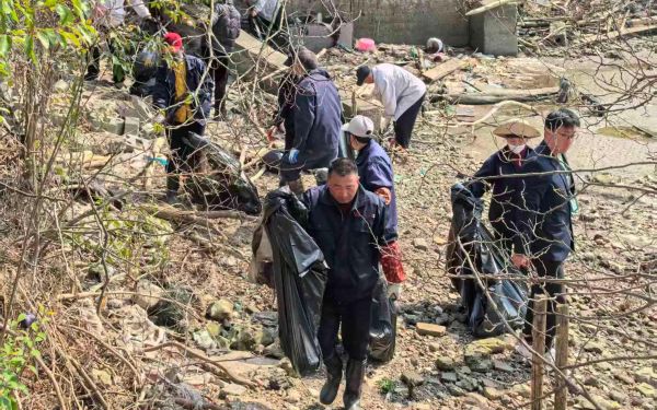 2036316479875448832.jpg 2036316479875448832.jpg