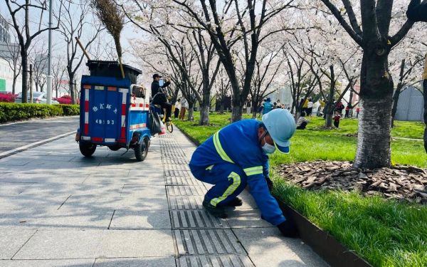 动态保洁.jpg 动态保洁.jpg